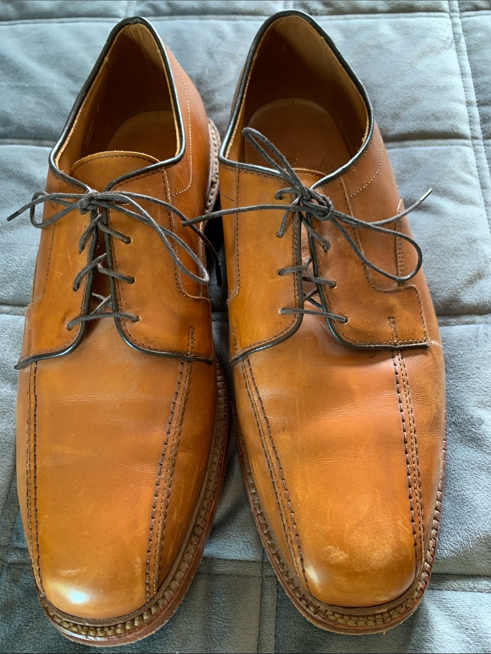 Allen Edmonds Men's Tan Leather Derby Shoes